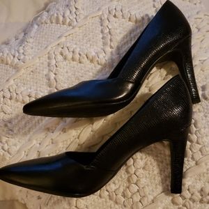 ●FRANCO SARTO Black Heels